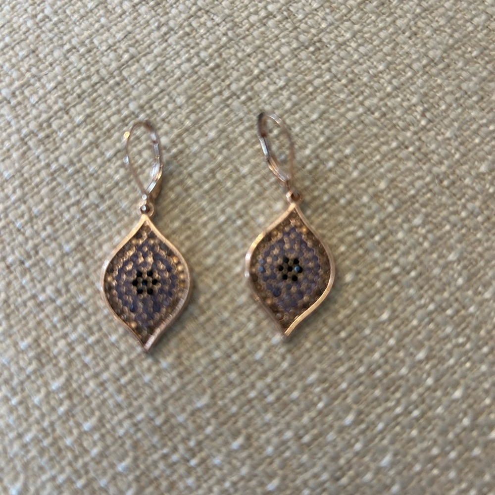 Elegant Gold Earrings with details